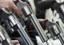 American Outdoor Brands Corps scorporerà lo storico marchio produttore di armi Smith & Wesson dal resto dell'azienda
