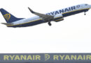 Un tribunale spagnolo ha ordinato a Ryanair di eliminare la regola sul bagaglio a mano a pagamento