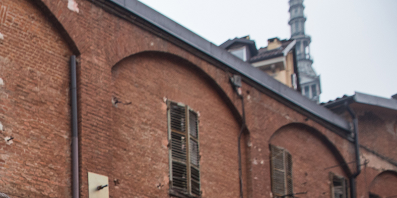 È iniziato lo sgombero della Cavallerizza Reale di Torino, deciso dopo l’incendio di alcune settimane fa