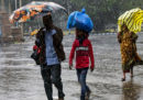 Più di due milioni di persone sono state evacuate in India e Bangladesh a causa del ciclone Bulbul