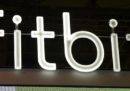 Alphabet, la società che controlla Google, acquisterà il produttore di smartwatch Fitbit per 2,1 miliardi di dollari