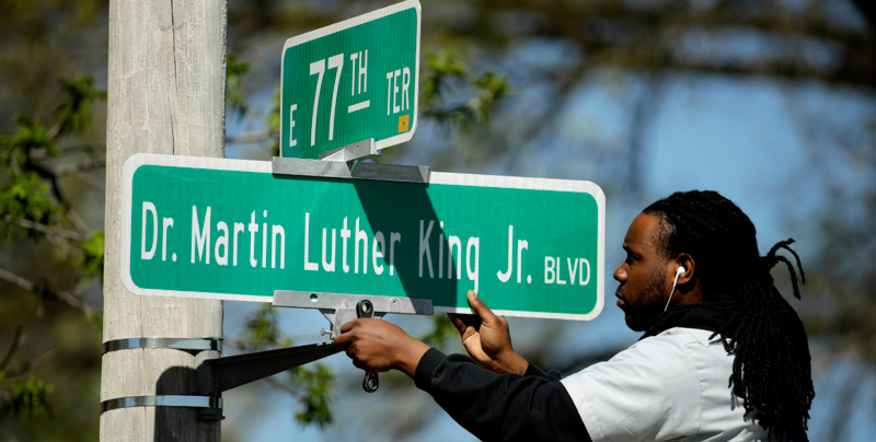 Una città americana ha tolto il nome di Martin Luther King da un viale