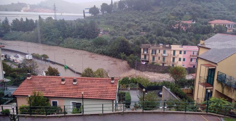 L'esondazione del torrente Petronio, nel Levante Ligure, 3 novembre 2019 (ANSA/Franco Po)