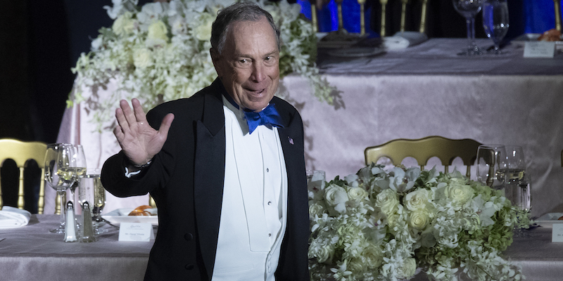 L'imprenditore e politico americano Michael Bloomberg, il 17 ottobre 2019, a New York (AP Photo/Mary Altaffer)