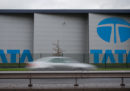 La multinazionale indiana dell'acciaio Tata Steel taglierà fino a un massimo di 3mila posti di lavoro in Europa