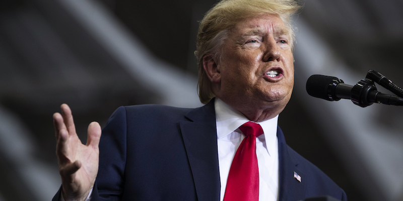 Un tribunale di New York ha ordinato al presidente degli Stati Uniti Donald Trump di dare 2 milioni di dollari in beneficenza