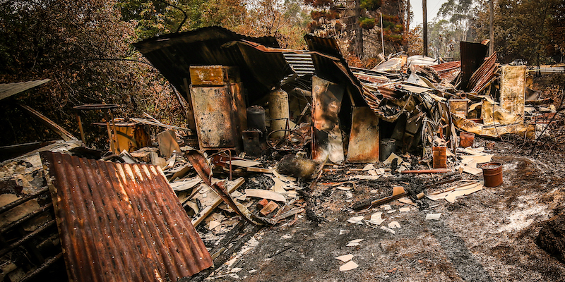 Una casa distrutta da un incendio a Bilpin, vicino a Sydney, il 29 dicembre 2019 (David Gray/Getty Images)