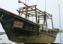 Una barca con a bordo resti umani è stata trovata sulle coste dell'isola giapponese di Sado