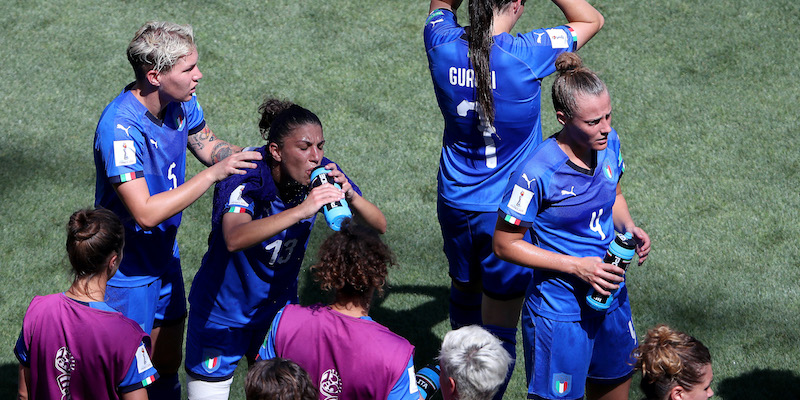Le giocatrici della Nazionale di calcio femminile ai Mondiali in Francia (Alex Grimm/Getty Images)