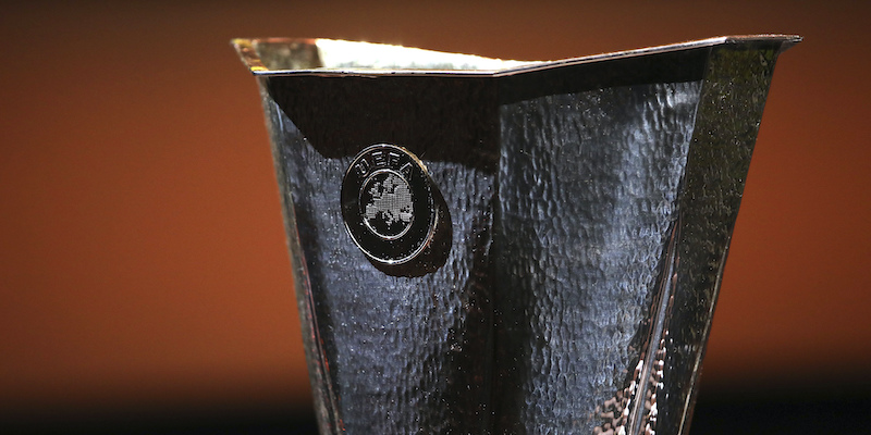 Il trofeo della UEFA Europa League (AP Photo/Daniel Cole)