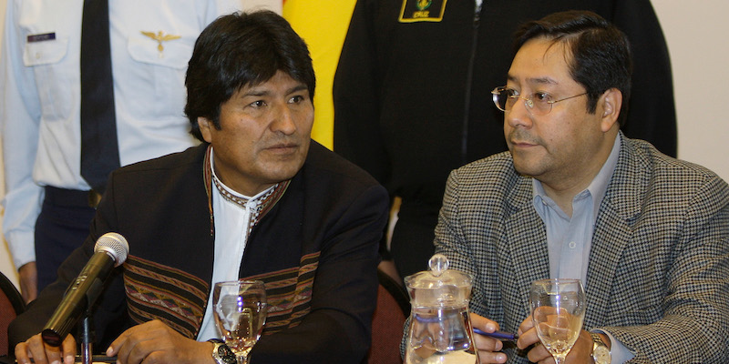L'ex presidente boliviano Evo Morales, a sinistra, con l'ex ministro dell'Economia Luis Arce nel 2008.(AP Photo/Martin Mejia)