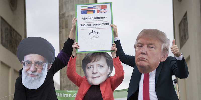 Una manifestazione pacifista contro i conflitti con l'Iran, a Berlino, l'11 gennaio 2020 (J'rg Carstensen/picture-alliance/dpa/AP Images)