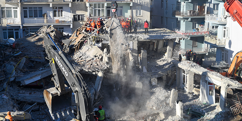 Il numero dei morti nel terremoto in Turchia è salito a 39