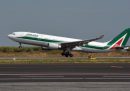 Un volo Alitalia da Roma a New York ha fatto uno scalo di emergenza a Londra