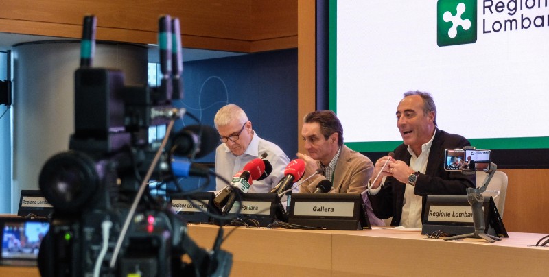 Conferenza stampa in Regione Lombardia del presidente Attilio Fontana e dell'assessore al Welfare Giulio Gallera, 23 febbraio 2020 (Ansa/Matteo Corner)