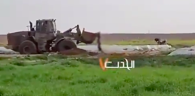 Ci sono stati nuovi scontri al confine della Striscia di Gaza, un palestinese è stato colpito e trascinato da una ruspa israeliana