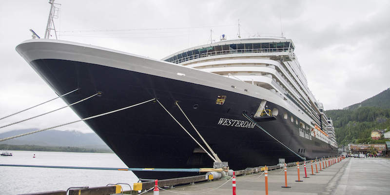 La nave da crociera Westerdam nel 2015 (Taylor Balkom/Ketchikan Daily News via AP)
