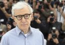 La protesta dei dipendenti di Hachette contro il libro di Woody Allen