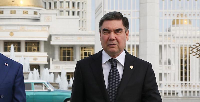 Il presidente turkmeno Gurbanguly Berdymukhamedov (EPA/EKATERINA SHTUKINA / SPUTNIK / GOVERNMENT PRESS)
