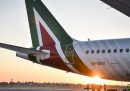 Da domani e fino al 3 aprile Alitalia sospenderà le sue attività all'aeroporto di Malpensa, riducendo quelle a Linate e all'aeroporto di Venezia