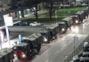 Le bare dei morti di COVID-19 di Bergamo portate sui camion dell'esercito