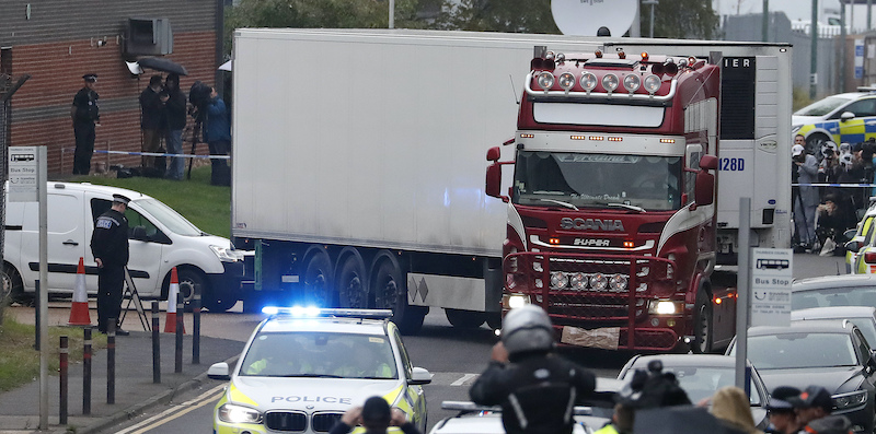 L'autista del camion che era stato scoperto in Inghilterra con a bordo 39 migranti morti si è dichiarato colpevole di omicidio colposo