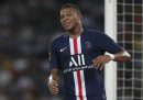Il campionato di calcio francese non riprenderà prima di settembre