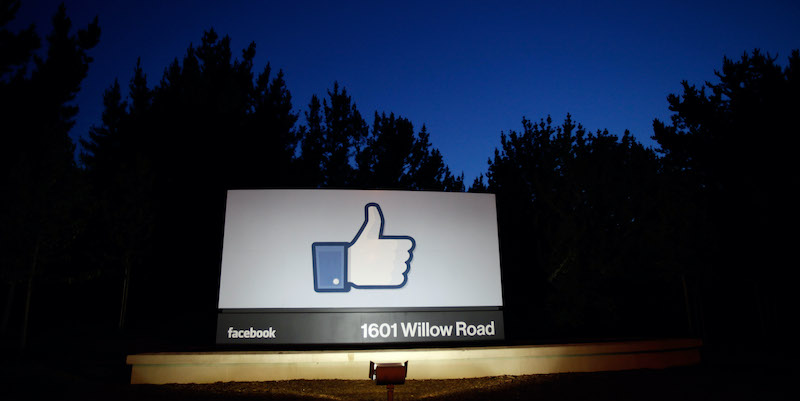 Facebook ha rilevato il 10 per cento della società indiana Jio Platforms per 5,7 miliardi di dollari