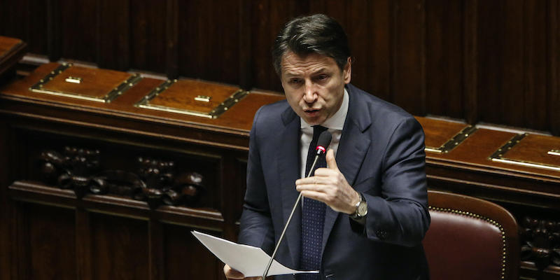 Giuseppe Conte in Parlamento lo scorso 25 marzo (ANSA/FABIO FRUSTACI)