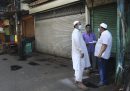 Anche in India sono state rimosse alcune restrizioni per il coronavirus, con la riapertura dei negozi di quartiere