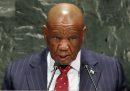 Il governo del Lesotho vuole che il primo ministro Thomas Thabane, sospettato di aver ucciso la sua ex moglie, si dimetta immediatamente