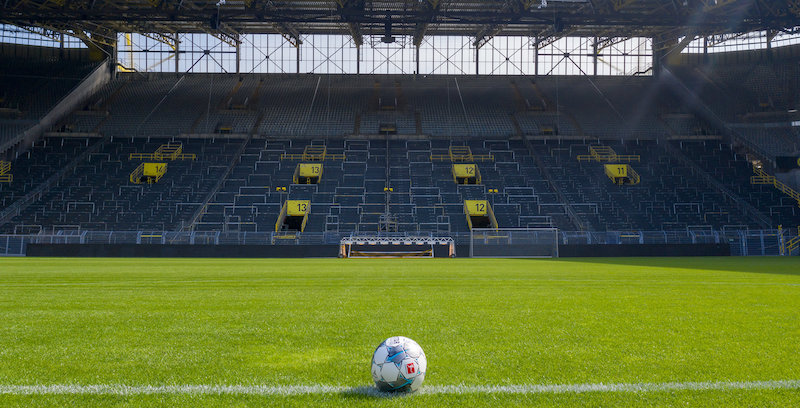 Il Signal Iduna Park del Borussia Dortmund (ANSA-DPA)