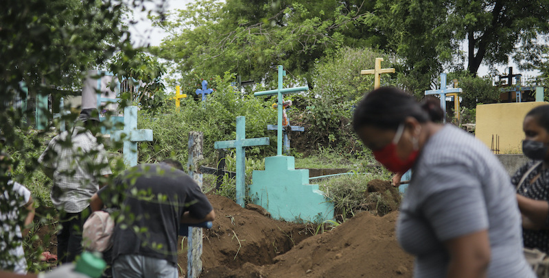 Un cimitero di Masaya, in Nicaragua (AP Photo/Alfredo Zuniga)
