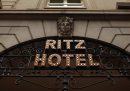 La vendita del Ritz di Londra e le liti nella famiglia Barclay