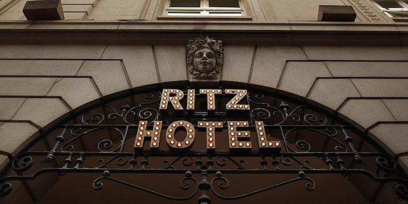 L'ingresso del Ritz Hotel di Londra (Peter Macdiarmid/Getty Images)