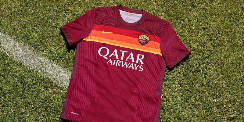 La nuova maglia Nike della Roma 2020/21 (Nike)