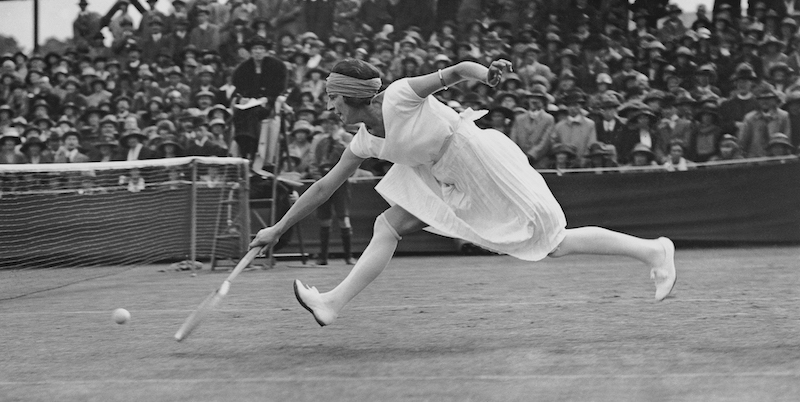 La francese Suzanne Lenglen a Wimbledon: vinse sei titoli nel singolare tra il 1919 e il 1925 
(Hulton Archive/Getty Images)