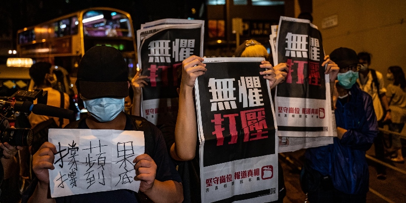 Una manifestazione pro-democrazia a Hong Kong il 12 agosto 2020 (Anthony Kwan/Getty Images)