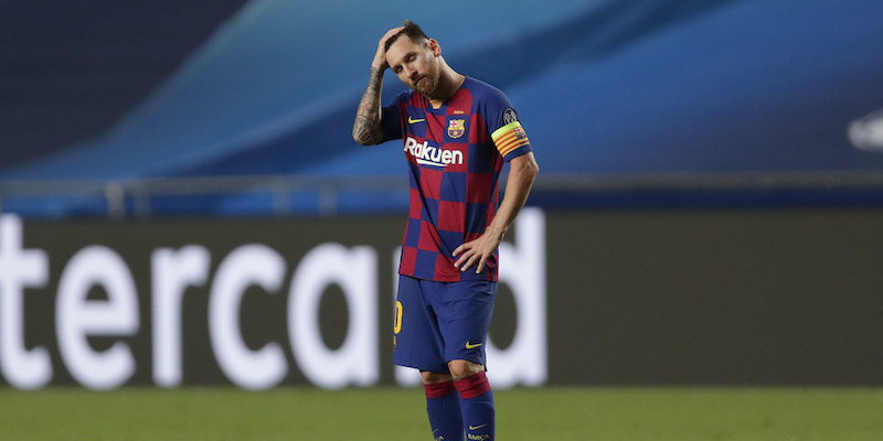 Lionel Messi al termina di Barcellona-Bayern Monaco (Fernandez/Pool via Getty Images)