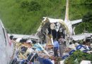 18 persone sono morte venerdì nell'incidente di un aereo di Air India Express all'aeroporto di Calicut, in India