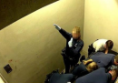 Il video che sta mettendo in difficoltà la polizia del Belgio
