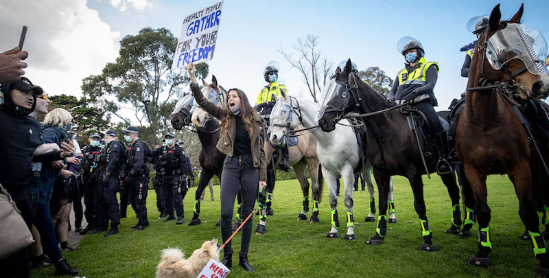 «Persone sane riunitevi per la vostra libertà», Melbourne, Australia, 5 settembre 2020
(Darrian Traynor / Getty Images)