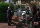 Qualcuno ha rubato la giacca al sindaco di Ventimiglia mentre era in diretta tv