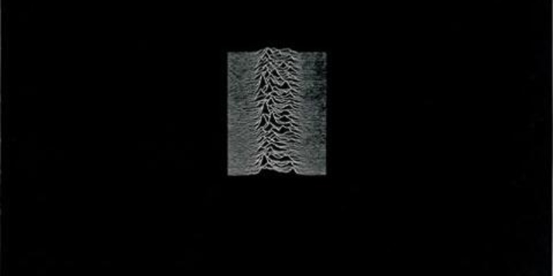 La copertina di "Unknown Pleasures" dei Joy Division (Twitter @judgeschneider1)