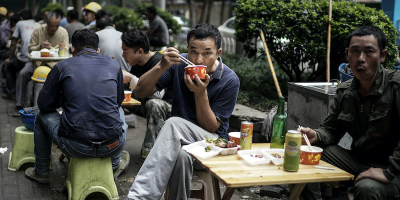 La campagna della Cina contro gli sprechi alimentari non ha solo ragioni etiche