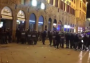 A Firenze ci sono stati scontri tra polizia e manifestanti che protestavano contro le misure restrittive