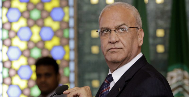 Saeb Erekat, nel 2014. (AP Photo/ Amr Nabil)