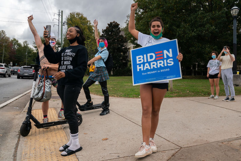 Sostenitrici di Biden ad Atlanta, Georgia (Elijah Nouvelage/Getty Images)