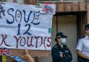 10 attivisti di Hong Kong sono stati condannati per aver tentato di fuggire a Taiwan