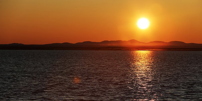 Un tramonto a Kivalina, in Alaska, nel 2019 (Joe Raedle/Getty Images)